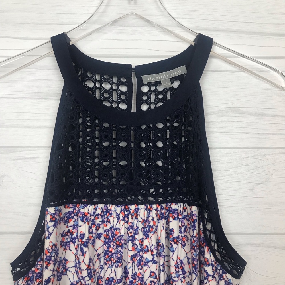 Daniel Rainn Tank Top - Picture 3 of 7